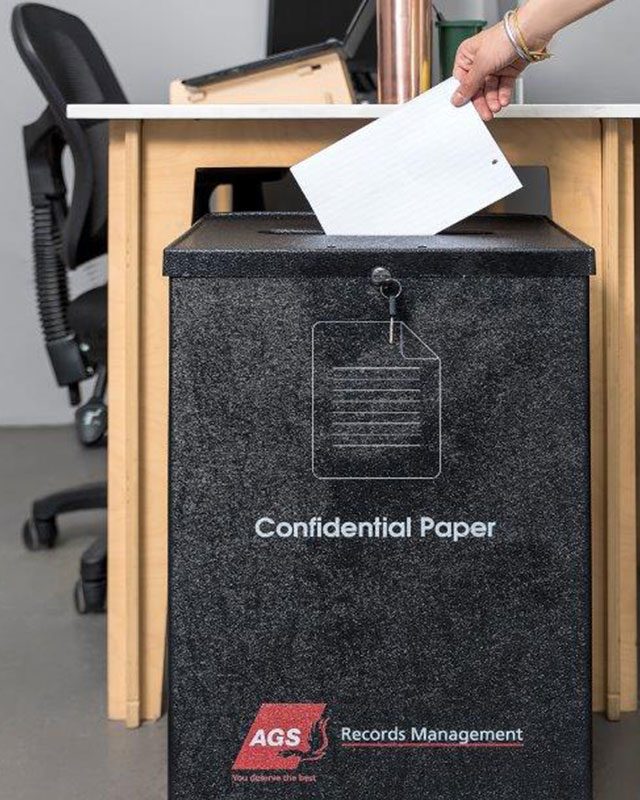 Medi Confidential bin for confidential paper